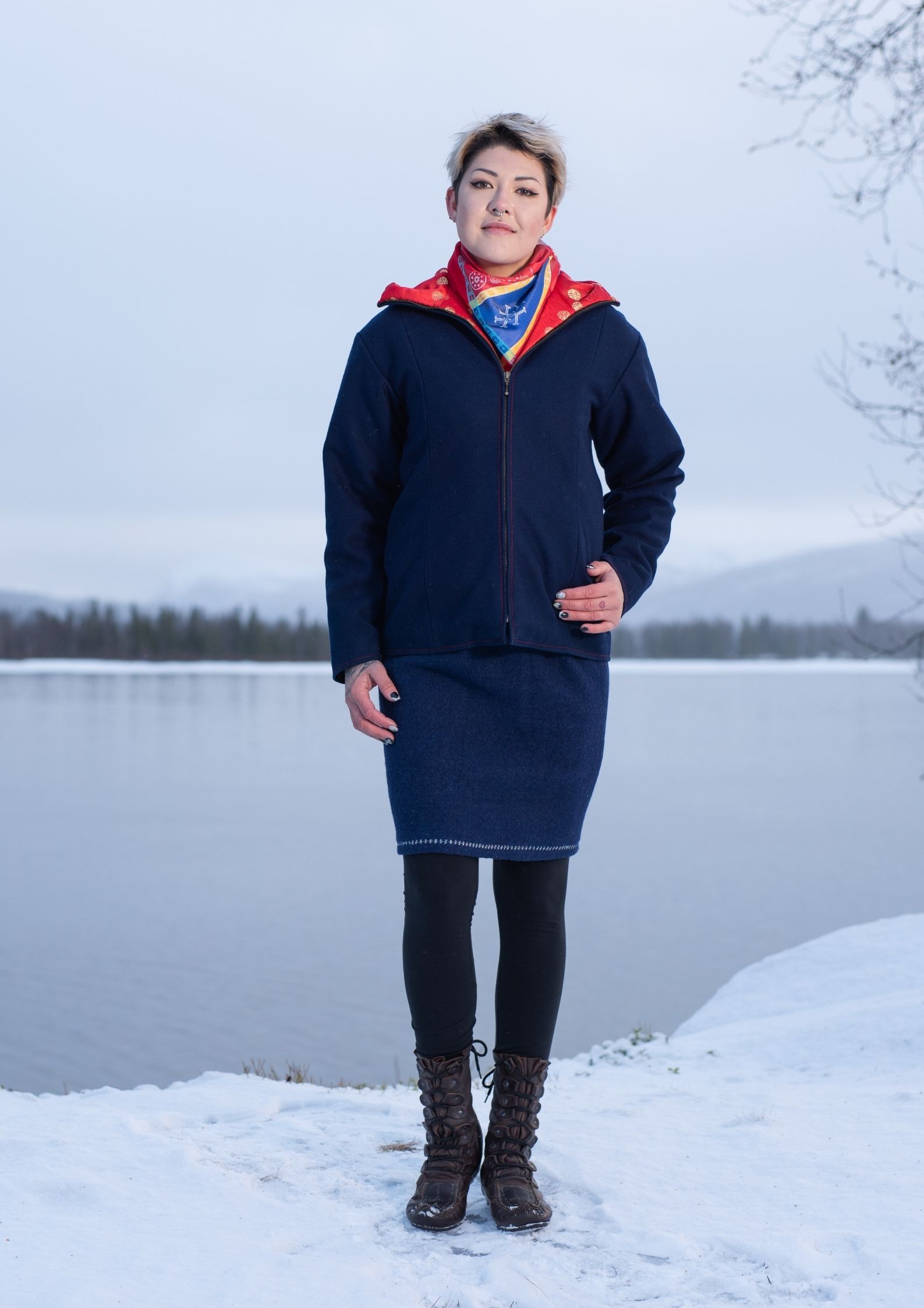 Sara Svonni design Tärnaby renskinn kläder ull fjäll sameslöjd